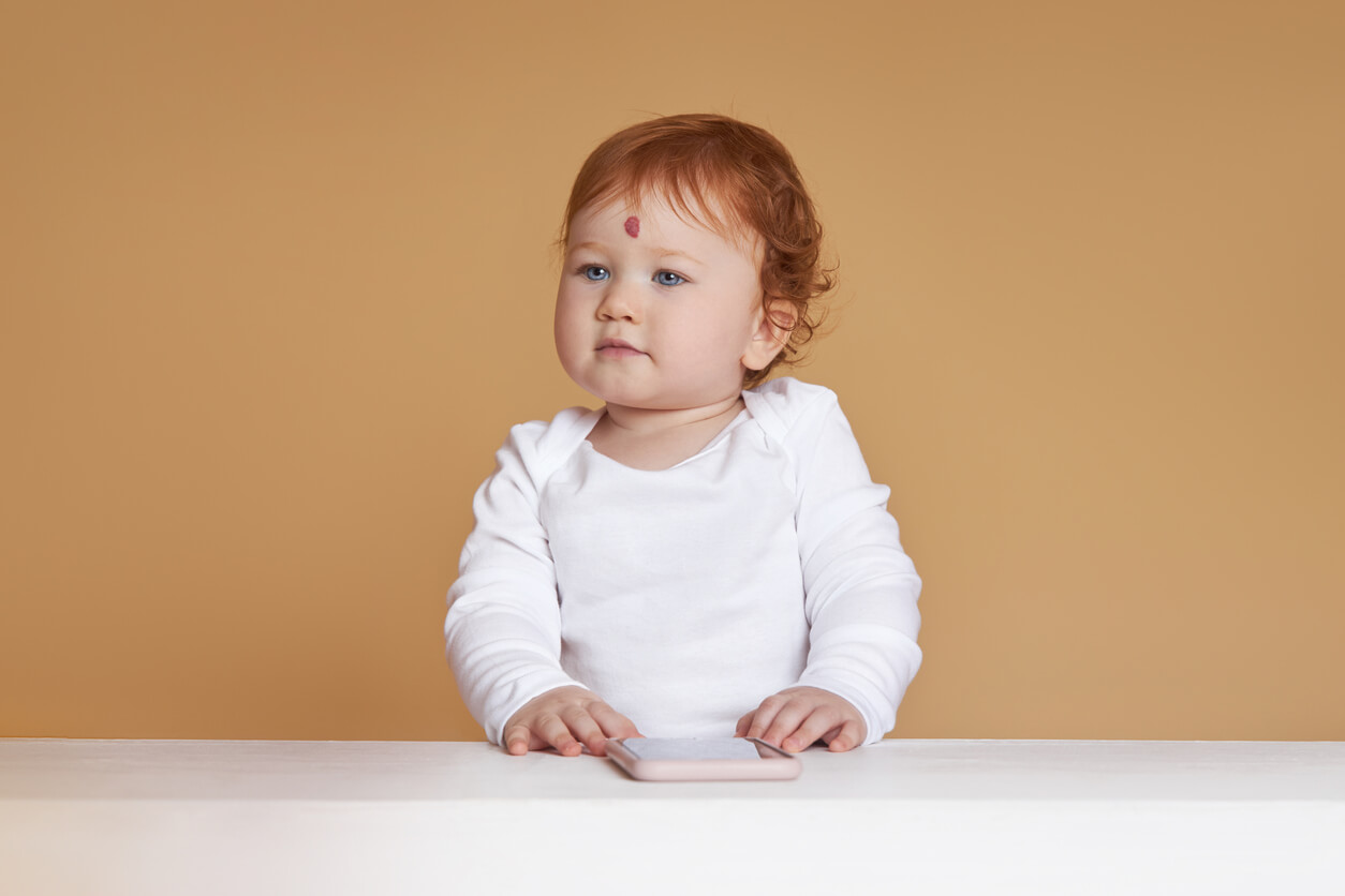 Lunares en bebés: causas, tipos y cuándo preocuparse