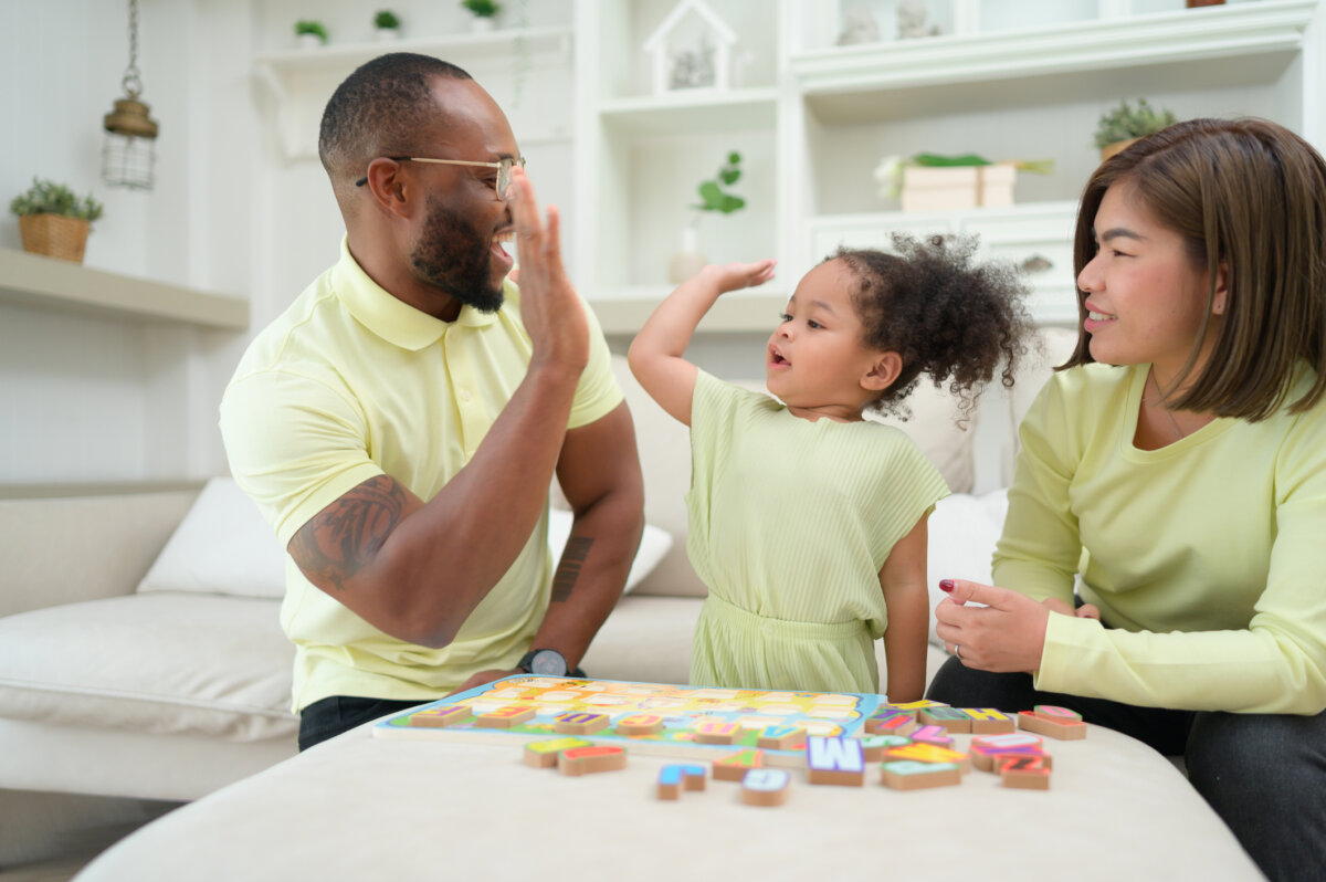4 ejemplos de refuerzo positivo para aplicar en la crianza