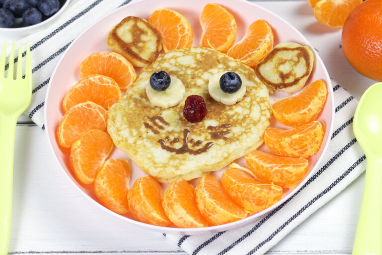 Petit lion en crêpe. 