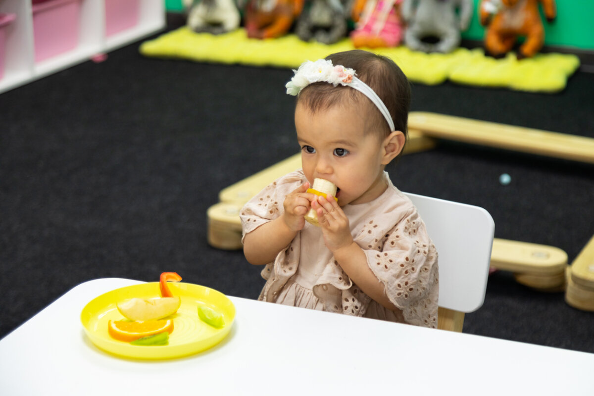 ¿Cómo ofrecer plátano de forma segura a tu bebé con BLW?