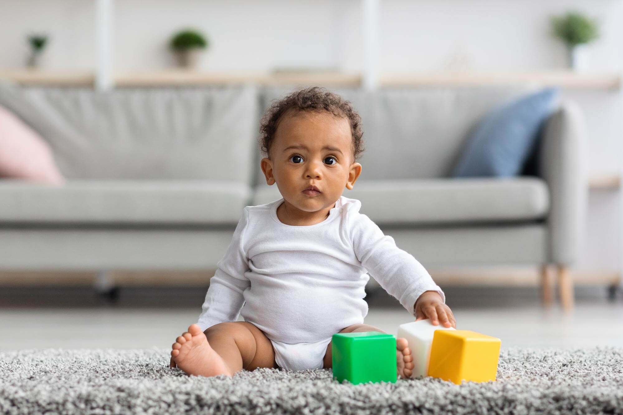 Estos son los hitos del desarrollo de tu bebé a los 6 meses
