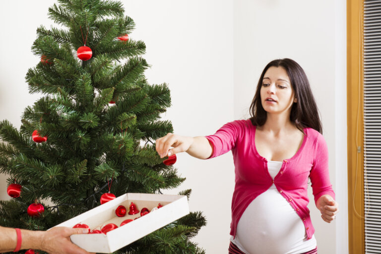 Embarazada en Navidad, sigue estos consejos para cuidar tu salud física y mental