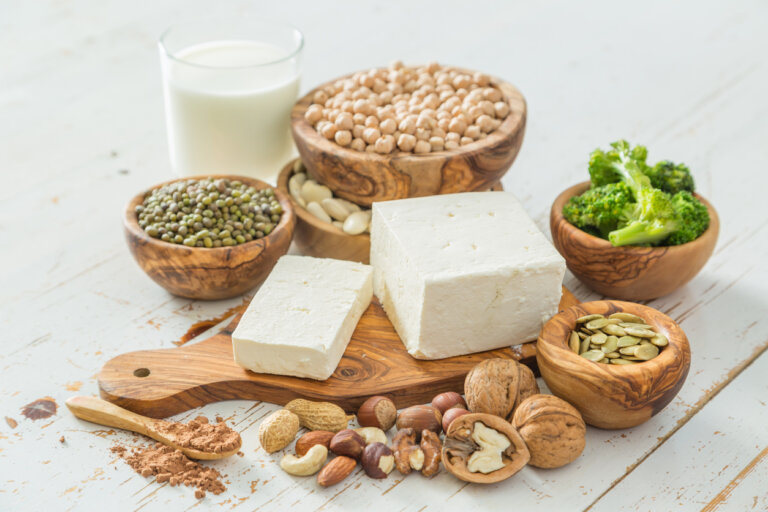 Aliments protéinés végétaux.