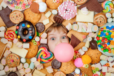 ¿Cómo afecta el consumo de azúcar a los niños?
