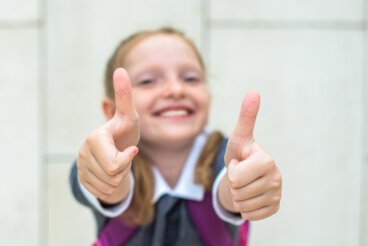 ¿En qué consiste el refuerzo positivo y cómo aplicarlo a tus hijos?