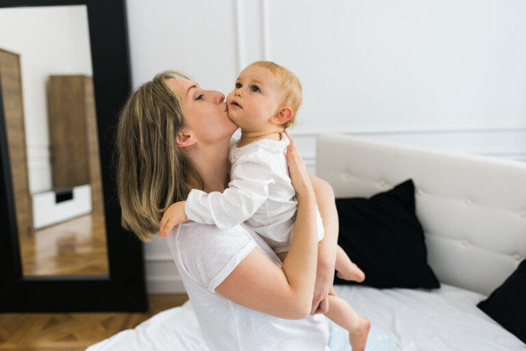 Los sorprendentes beneficios de bailar con tu bebé