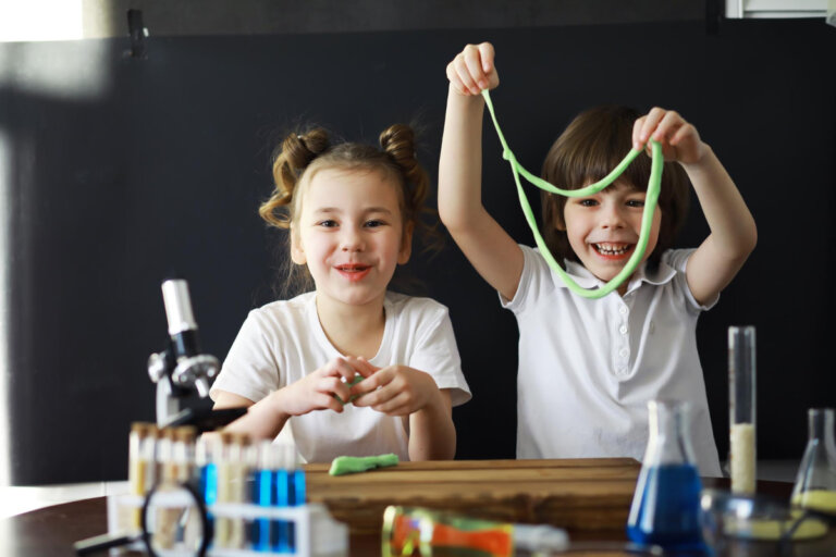 12 experimentos para trabajar los colores con niños