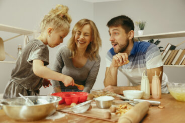 Cocinar en familia: un espacio para conectar, aprender y disfrutar
